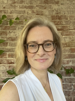 Dr. Julia Berger